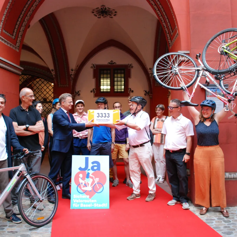 Einreichung Velo Sicherheits Initiative 01
