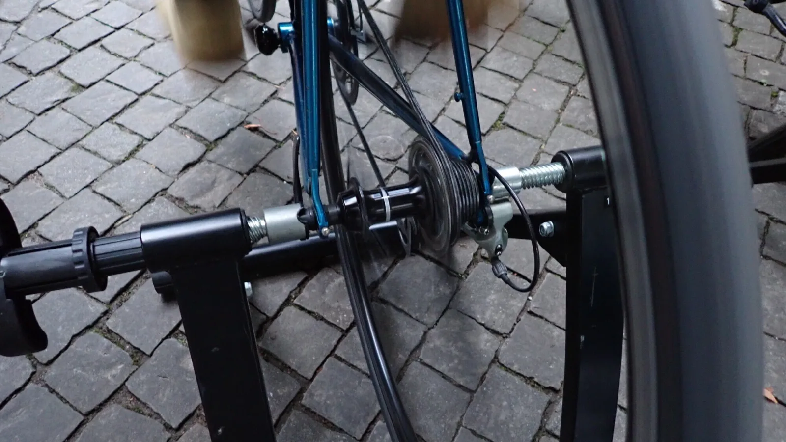 Velokino Petersplatz 5 2000px