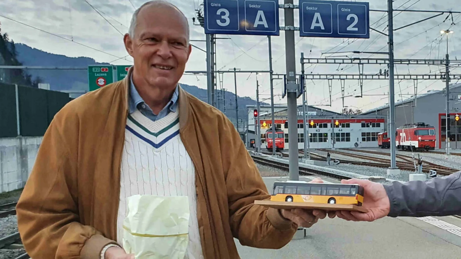 VCS-Auszeichnung 2020: Hanspeter Schüpfer: Übergabe