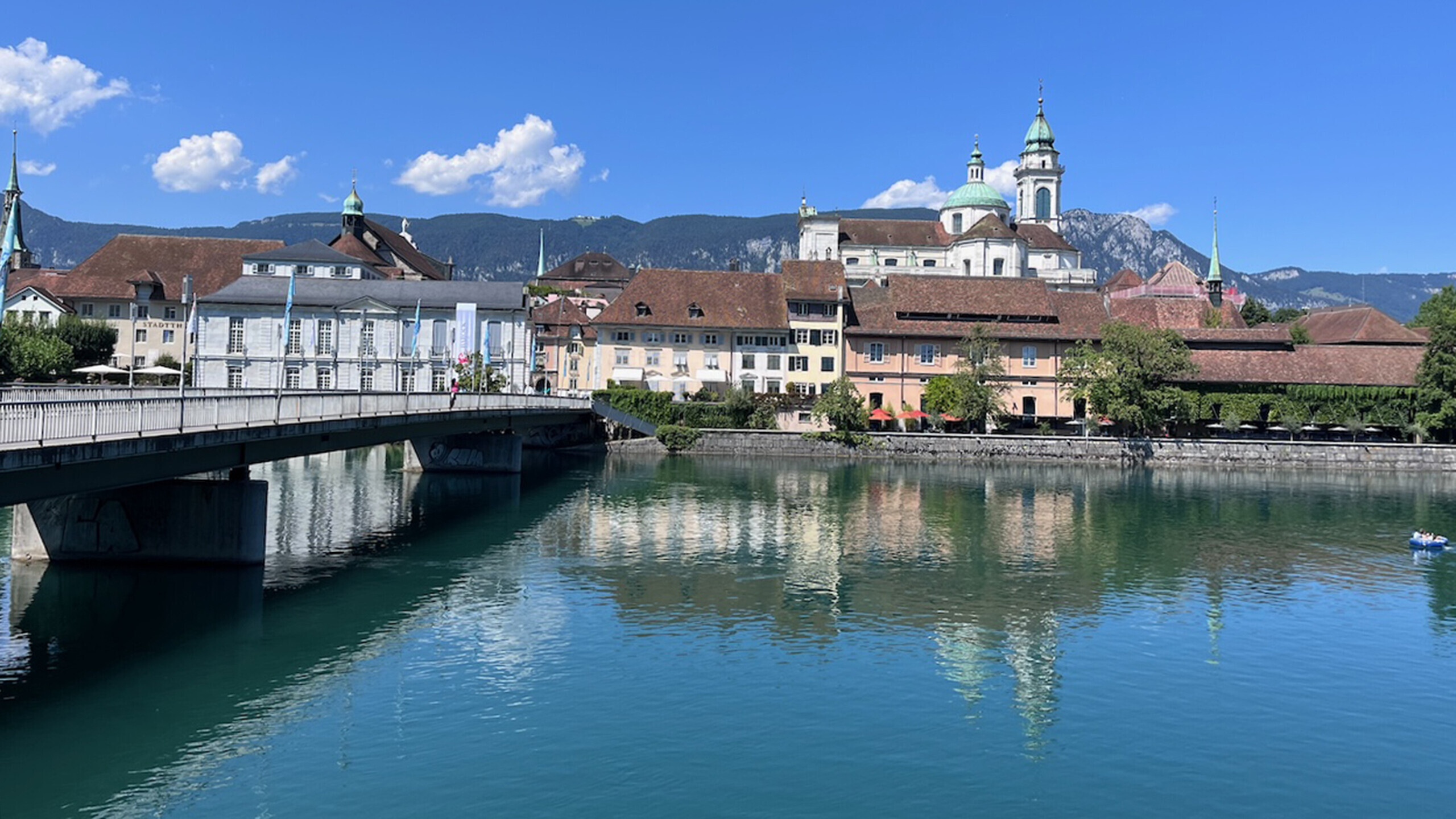 Sicht auf die Aare und Solothurn
