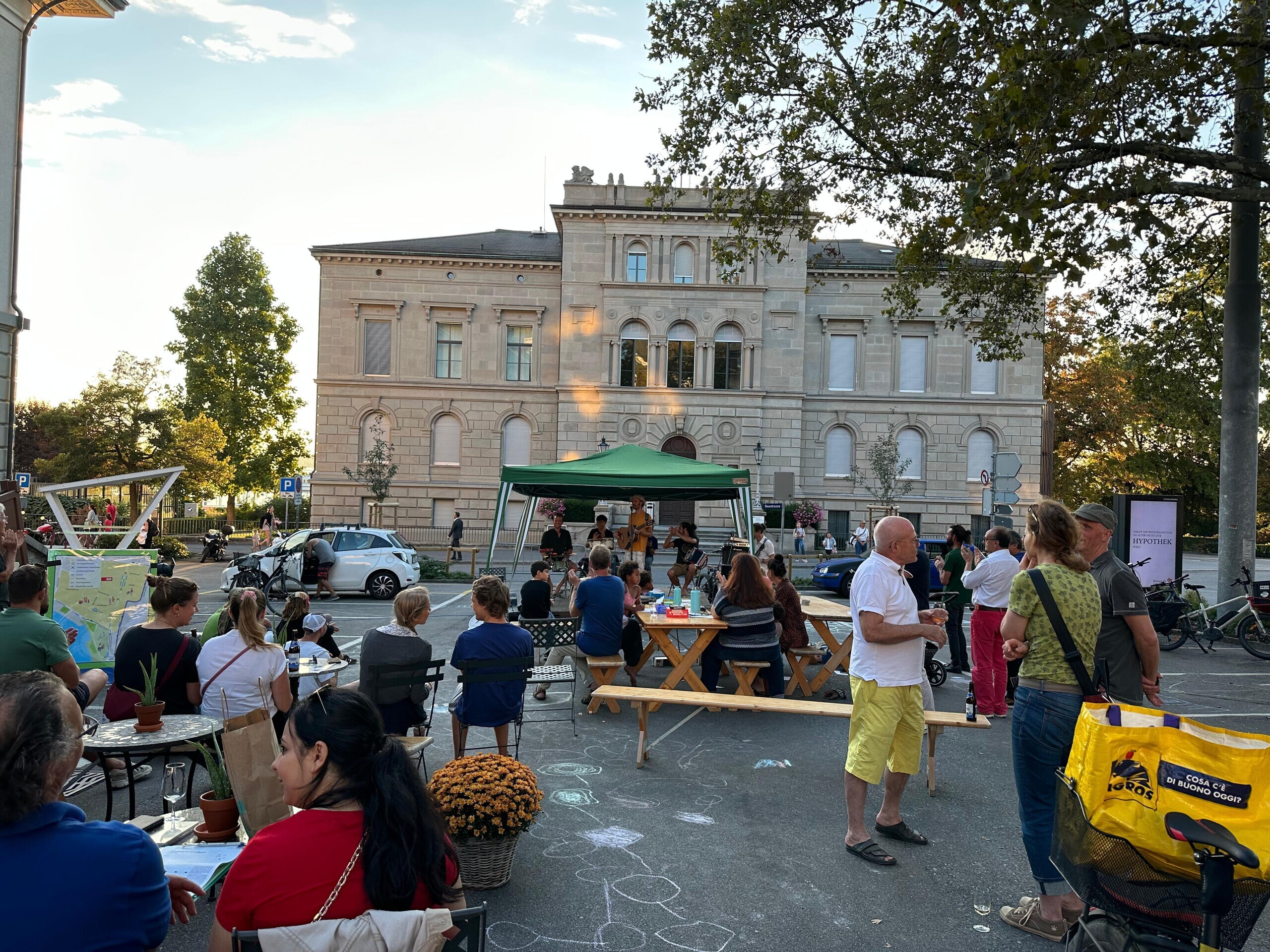 ParkingDay - Regierungsgebäude