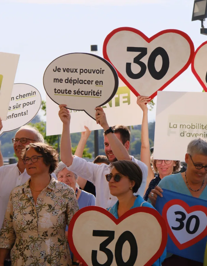 Übergabe Petition Tempo 30