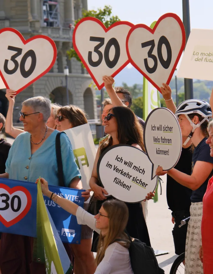 Übergabe Petition Tempo 30