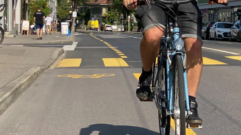 Überholabstand Fahrspur links