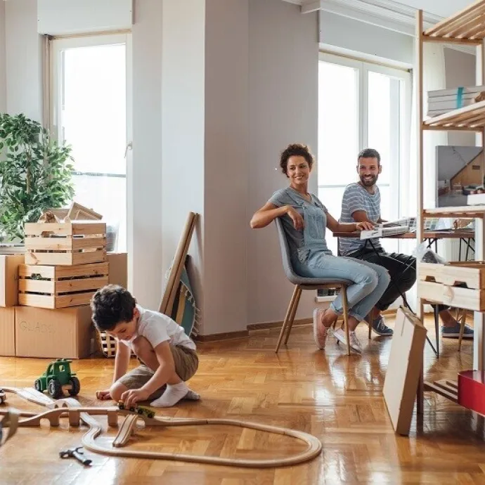 Familie Umzug Hausrat Bahn Spielen