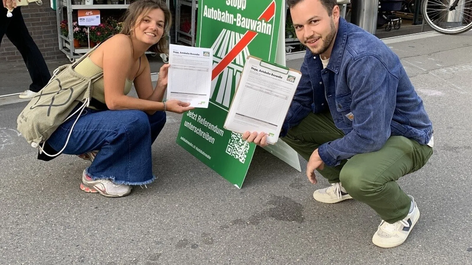 Jung VCS Unterschriftensammlung Referendum